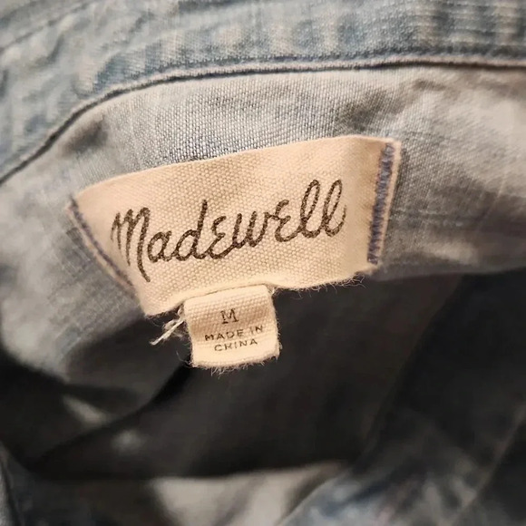 Madewell Lyocell Button Down Denim Boxy Short Sleeve Top - Picture 2 of 5